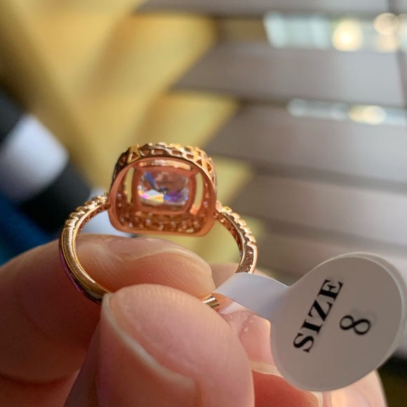 💎HPx2💎Super Gorgeos Halo Square Ring - Picture 5 of 9